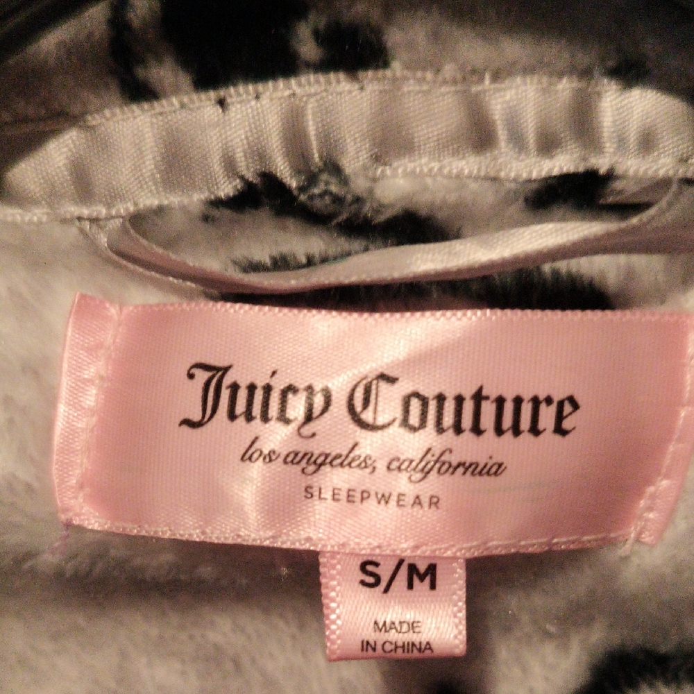 FINAL PRICE NWOT Juicy Couture Black and Gray Robe S/M